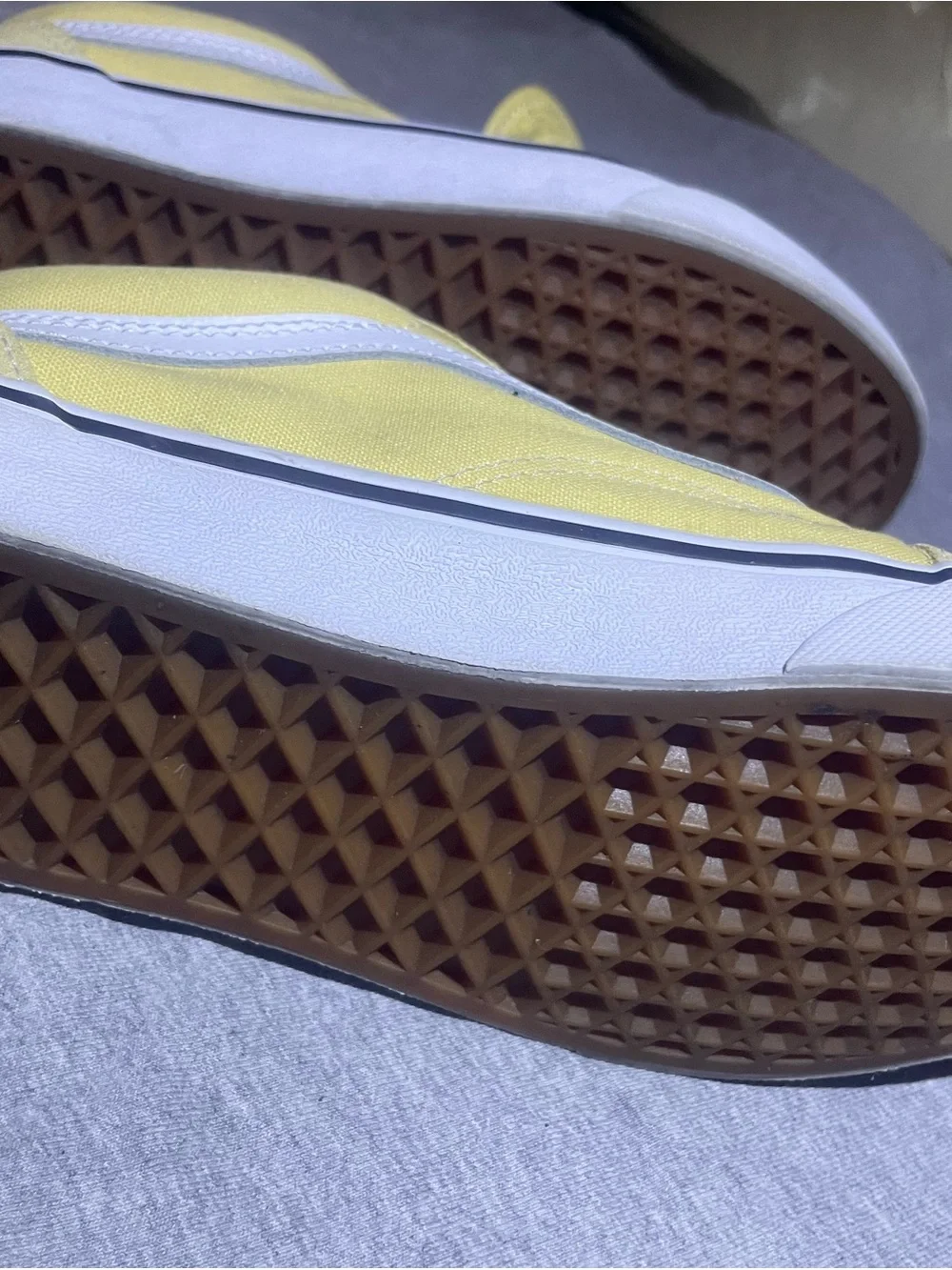 Vans Yellow men 4.5 Women 6 Suede Slip-On Sneakers